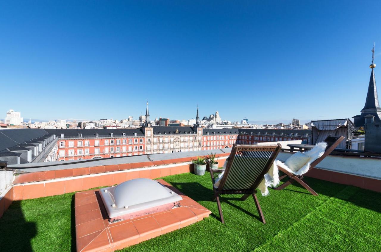 Historic Penthouse Plaza Mayor In Мадрид Екстер'єр фото